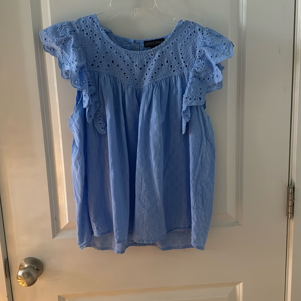 Cute Blue Eyelet Top